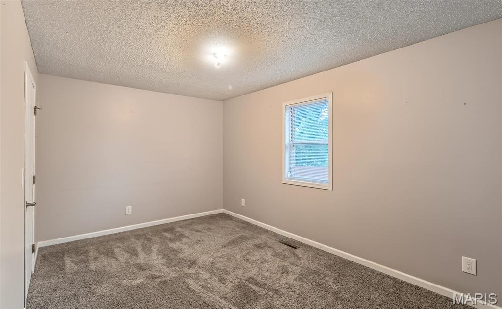 22885 Hickerson Drive Property Photo 9