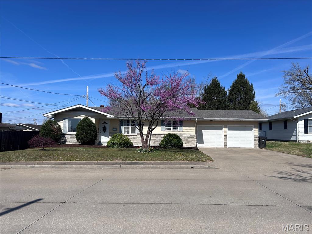 808 Bruce Street Property Photo 1