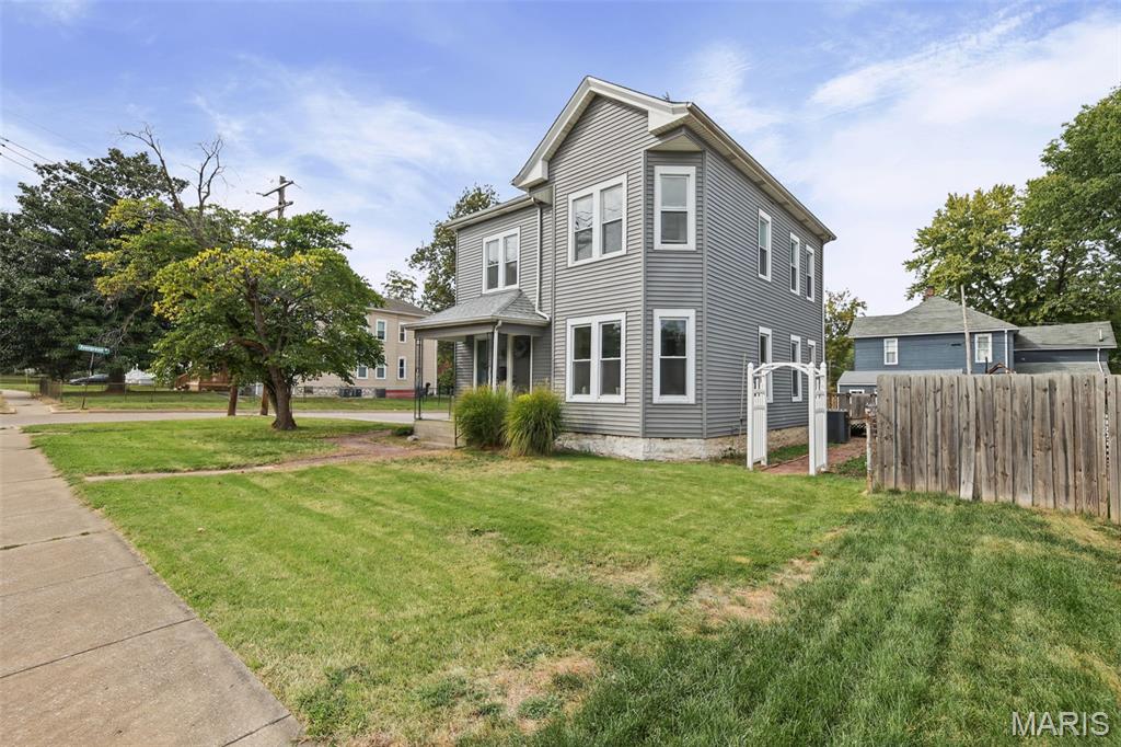 3010 College Avenue Property Photo 3