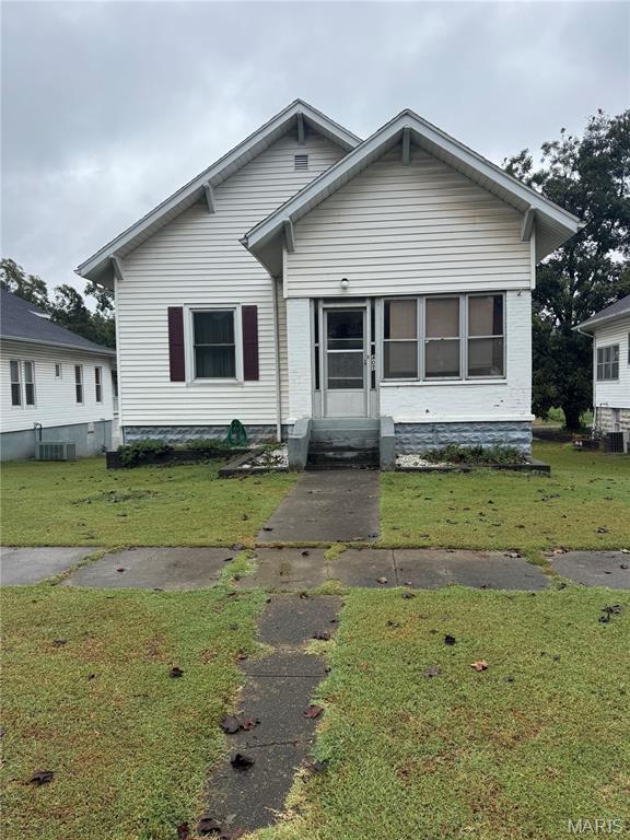 407 E Maple Street Property Photo 1
