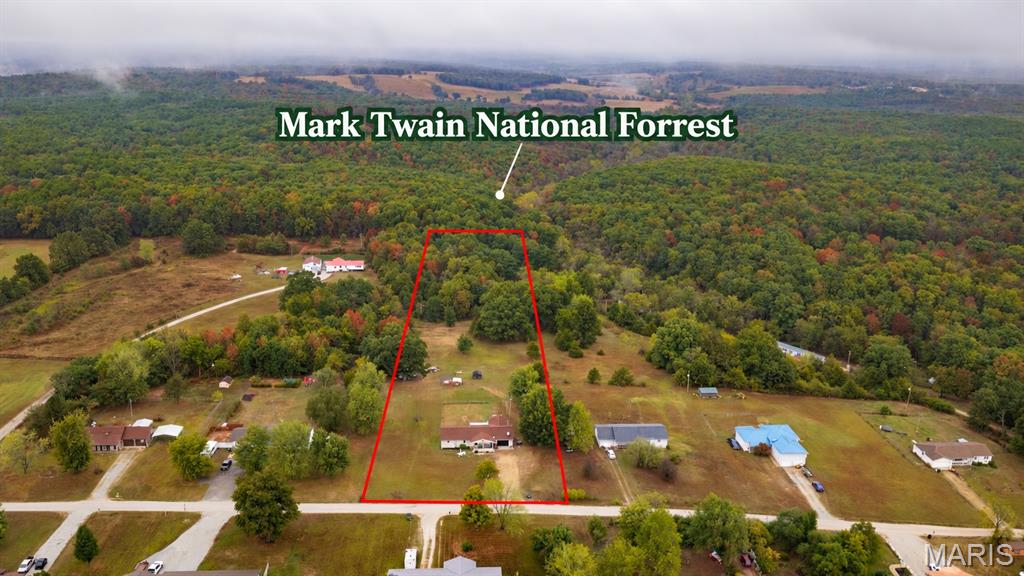 12253 Nodaway Lane Property Photo 1