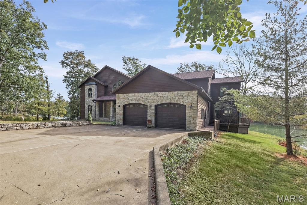 190 Greenview Road Property Photo 1