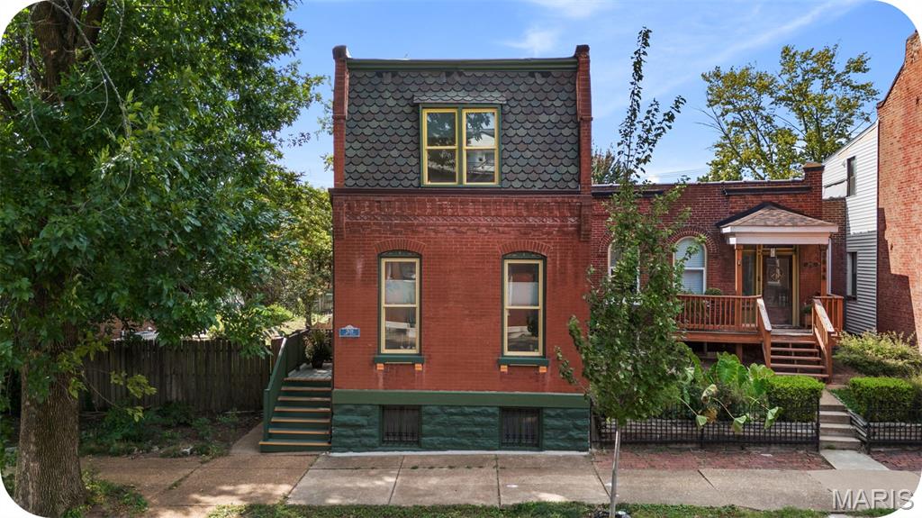 2839 Lemp Avenue Property Photo 1