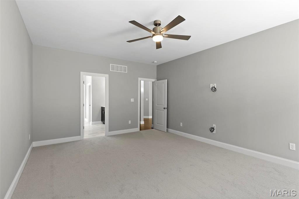2 Pin Oak At Wilmer Crossing Est Property Photo 16