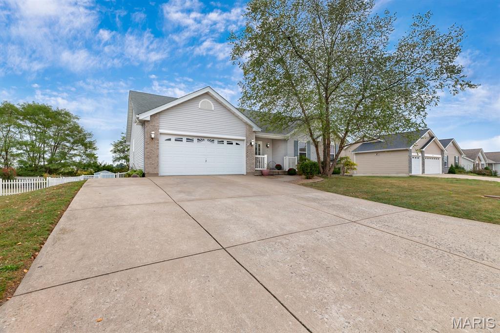108 Wingate Drive Property Photo 3