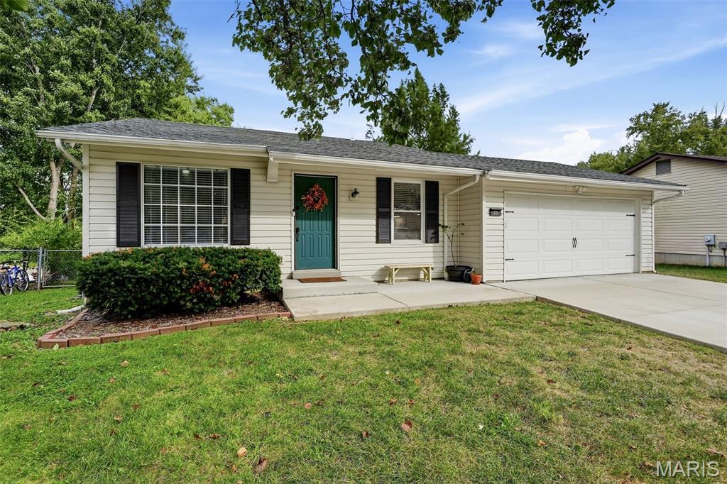 71 White Doe Court Property Photo 2