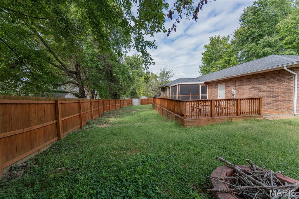 1606 Amber Place Property Photo 12