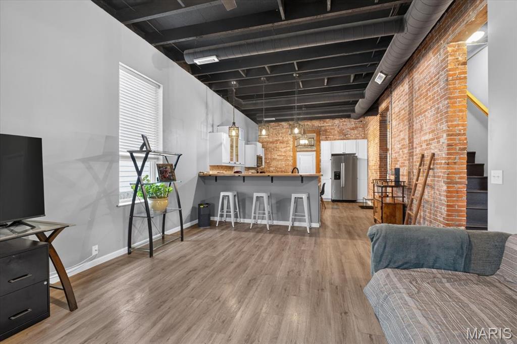 614 S High Street Property Photo 10