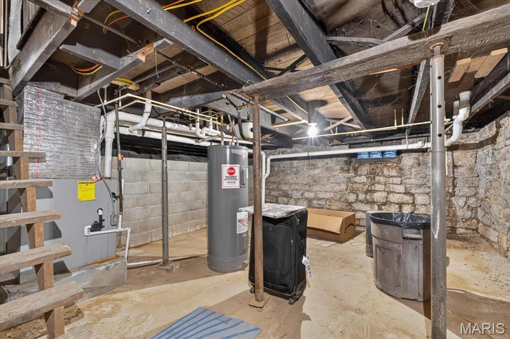 614 S High Street Property Photo 28