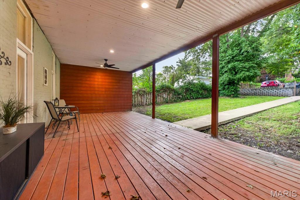 614 S High Street Property Photo 31