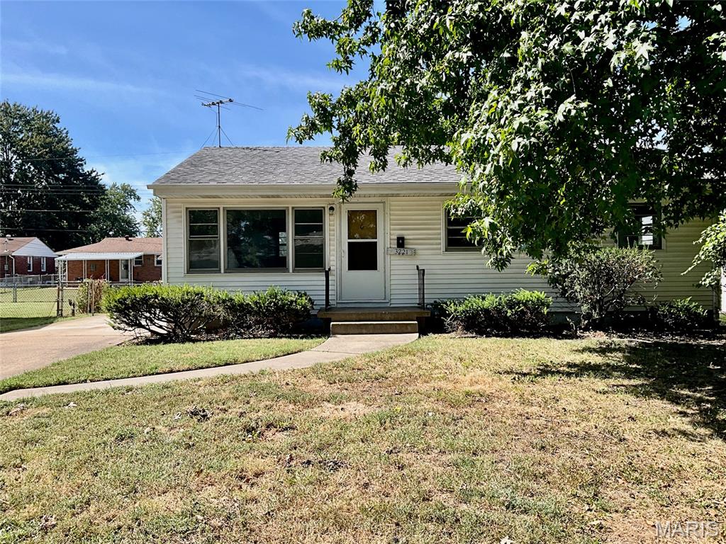 3221 Aubrey Avenue Property Photo 1