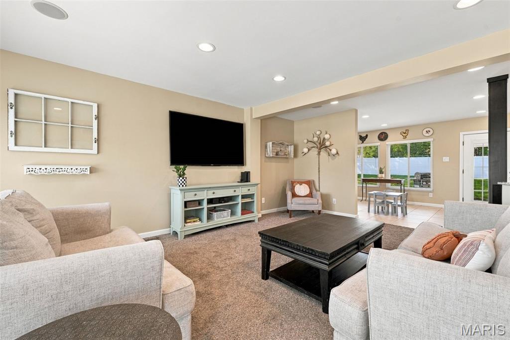 8811 Watson Woods Court Property Photo 8