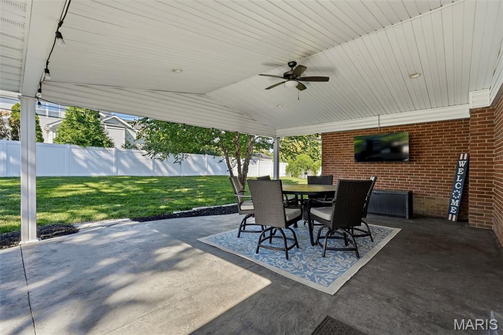 8811 Watson Woods Court Property Photo 46