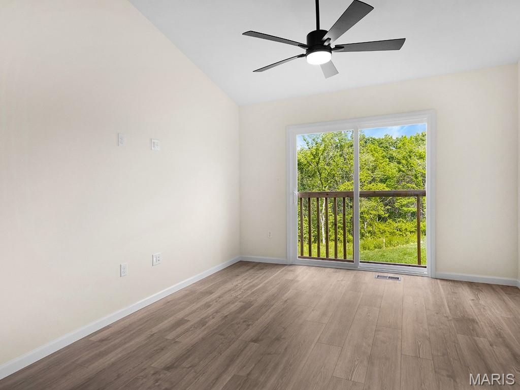 1911 Longview Lane Property Photo 8