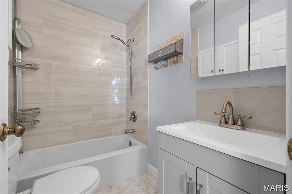 769 Zeiss Avenue Property Photo 11