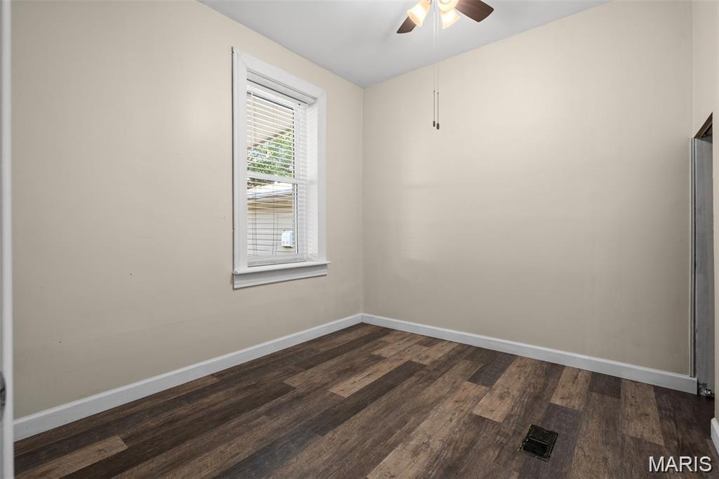 769 Zeiss Avenue Property Photo 15