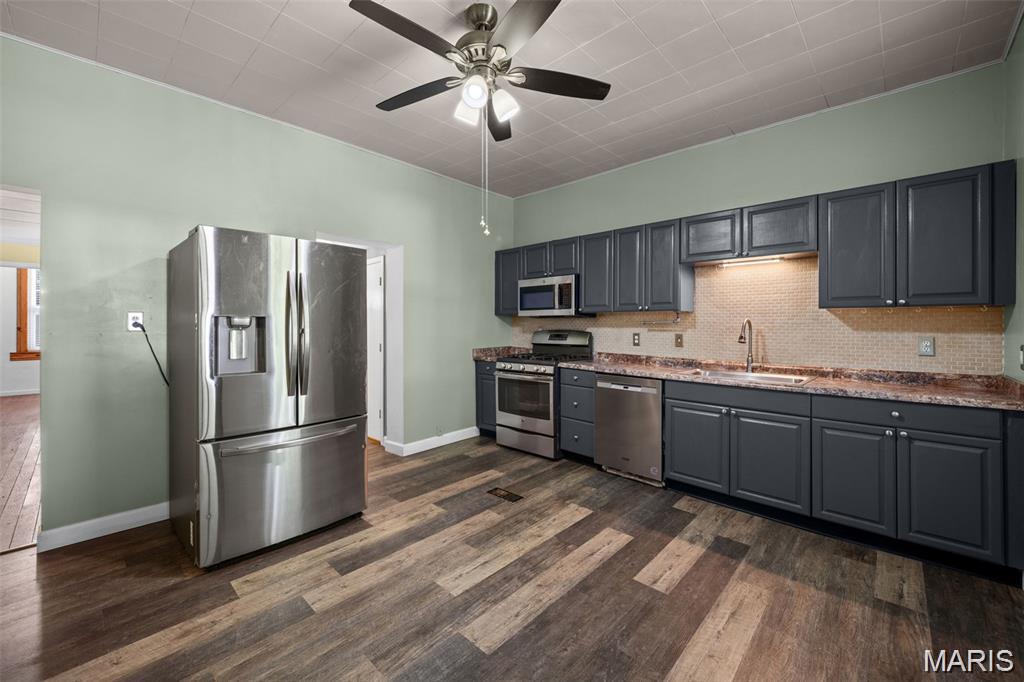 769 Zeiss Avenue Property Photo 18
