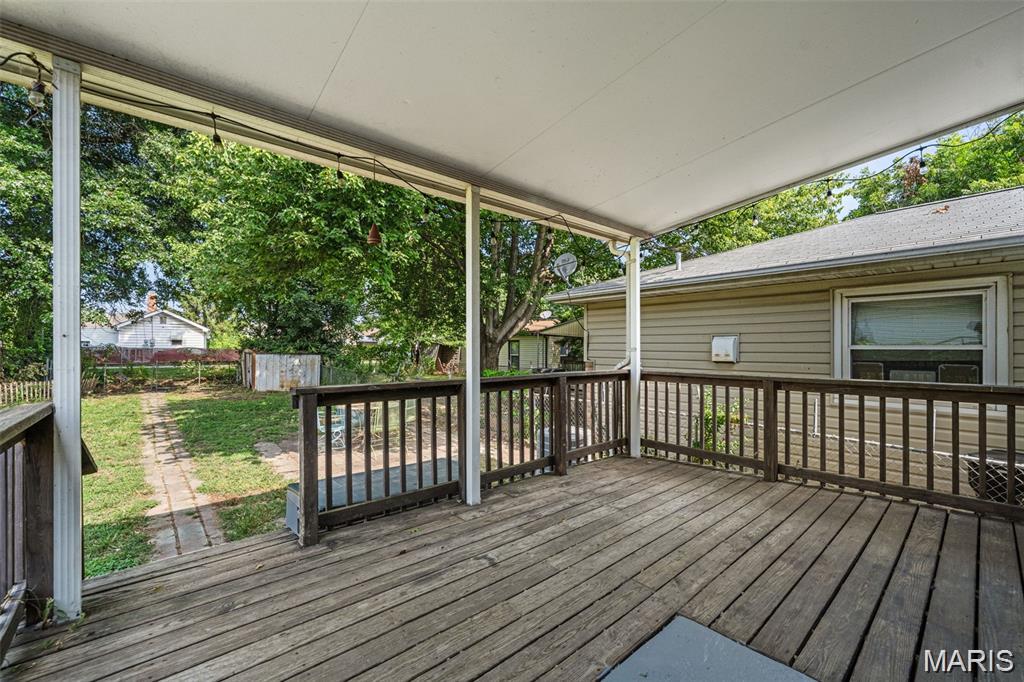 769 Zeiss Avenue Property Photo 22