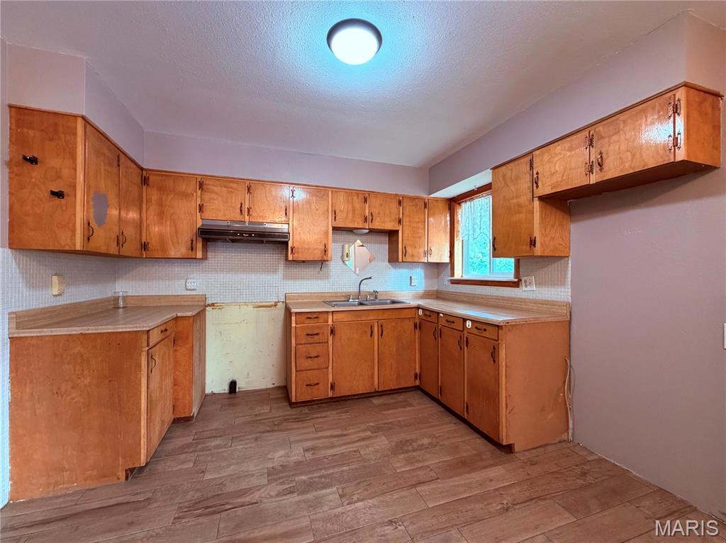 797 Rohrer Road Property Photo 9