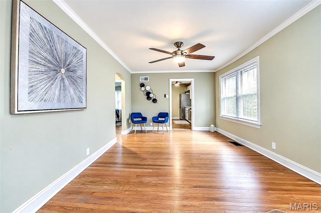 669 Bellsworth Drive Property Photo 3