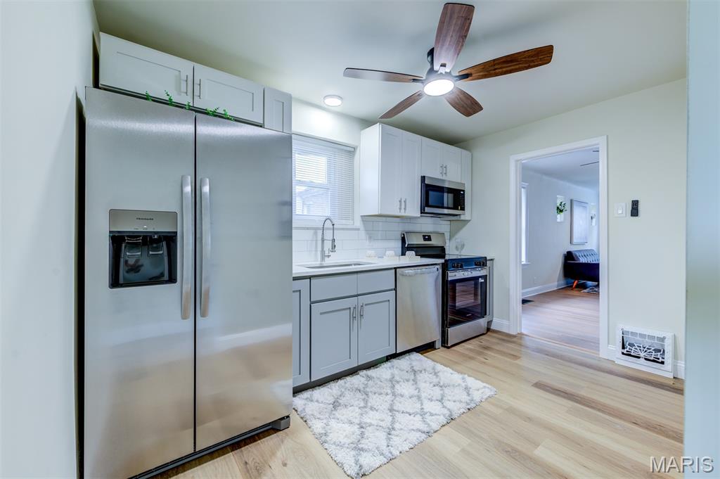 669 Bellsworth Drive Property Photo 8