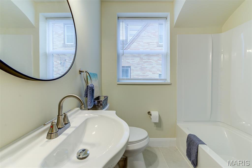 669 Bellsworth Drive Property Photo 13