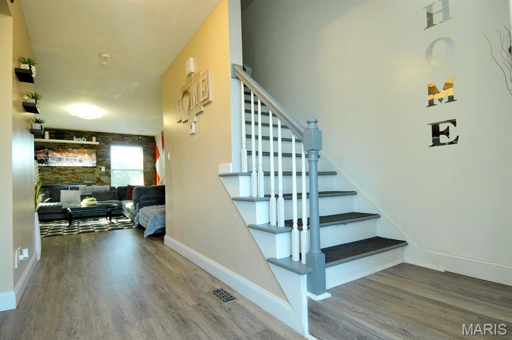 2343 Telegraph Road Property Photo 5
