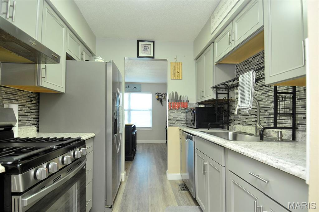 2343 Telegraph Road Property Photo 17