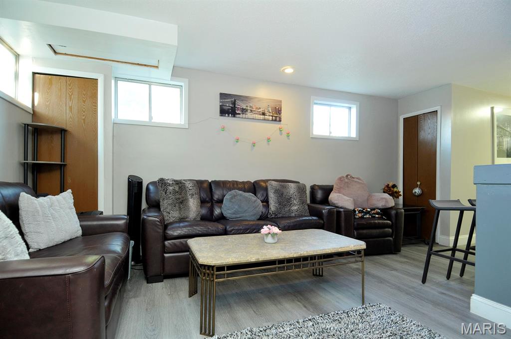 2343 Telegraph Road Property Photo 45
