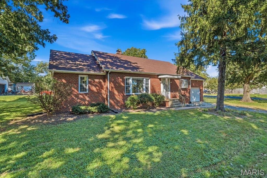 1911 Foster Drive