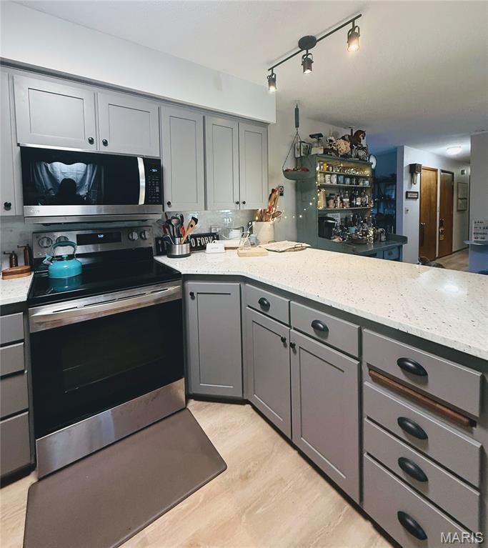 302 Park Plaza Property Photo 7