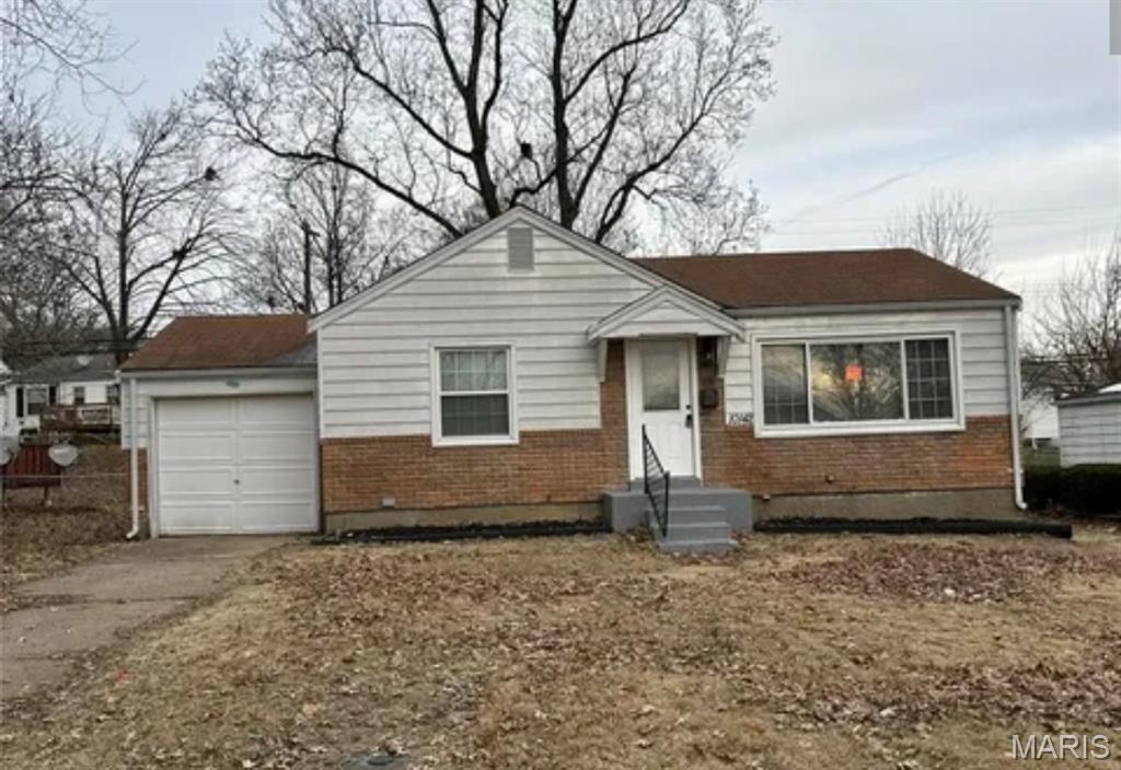 10142 Newbold Drive Property Photo 1