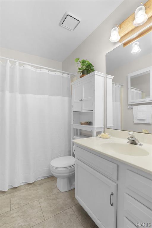 1503 Whispering Creek Drive Property Photo 22