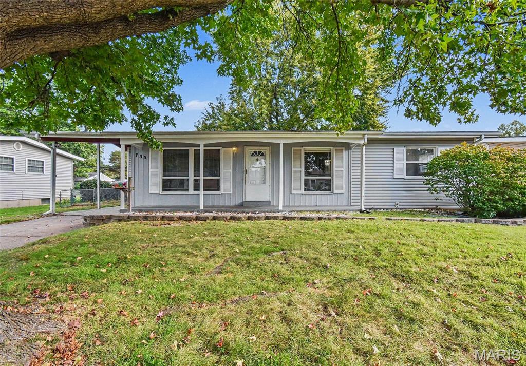 735 Starlet Drive Property Photo 1