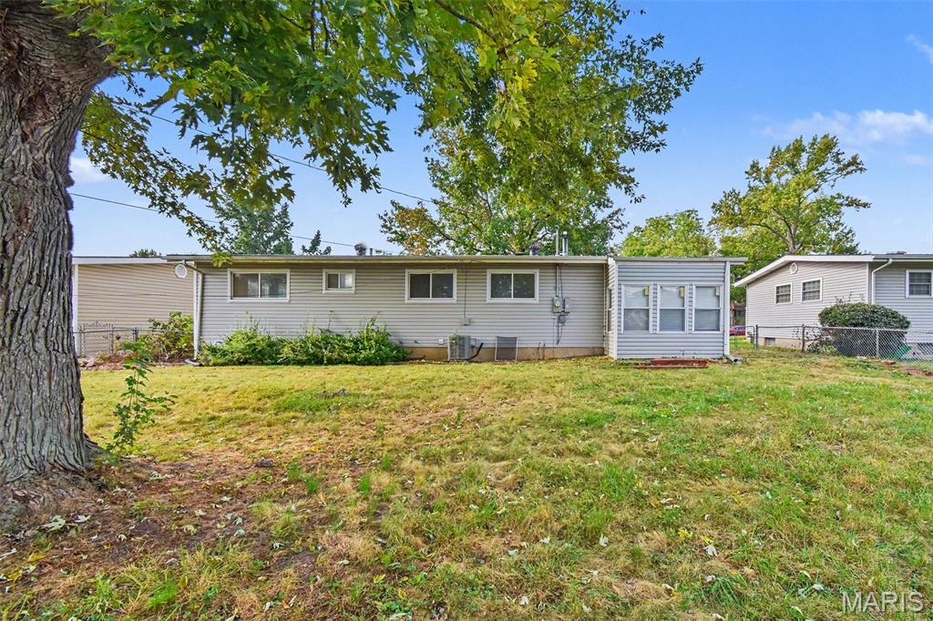 735 Starlet Drive Property Photo 15