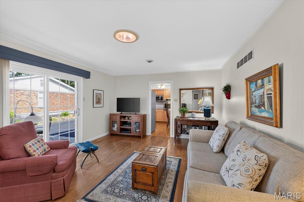 11957 Rocky Drive Property Photo 4