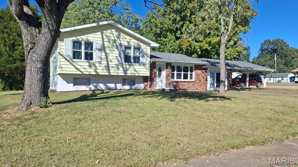 801 Sherwood Drive