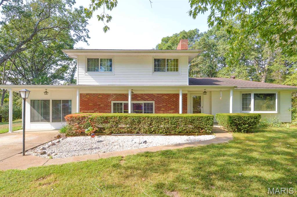 740 Cemetery Road Property Photo 1