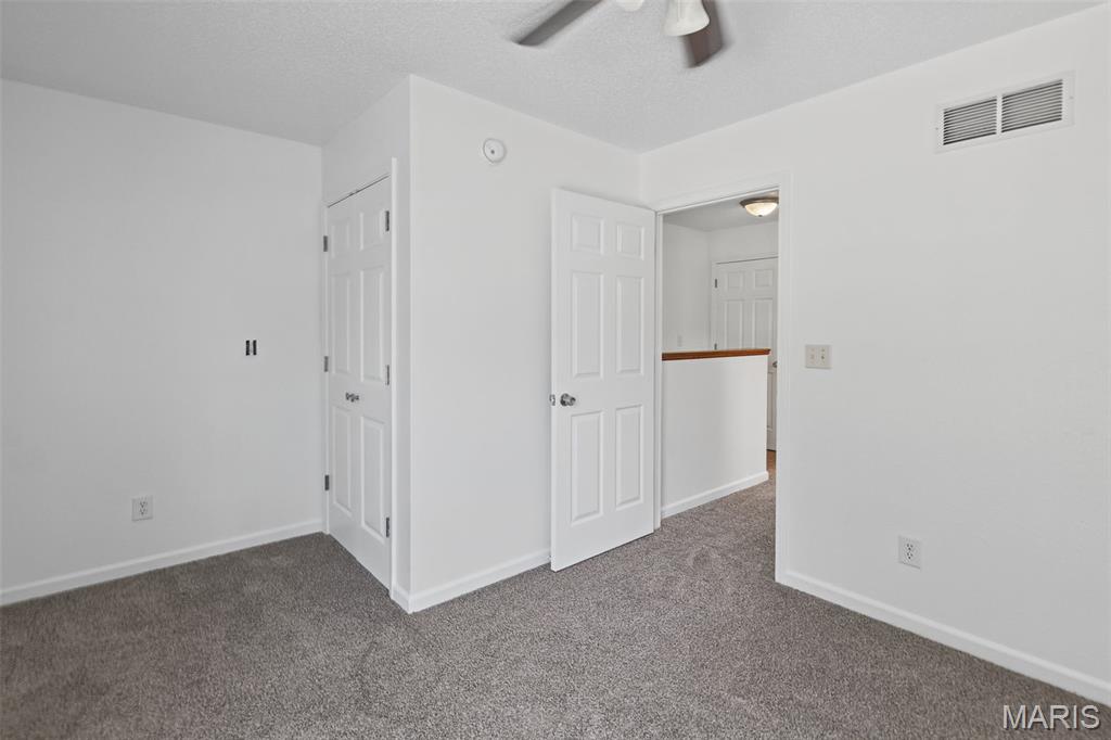 302 E Central Street Property Photo 20