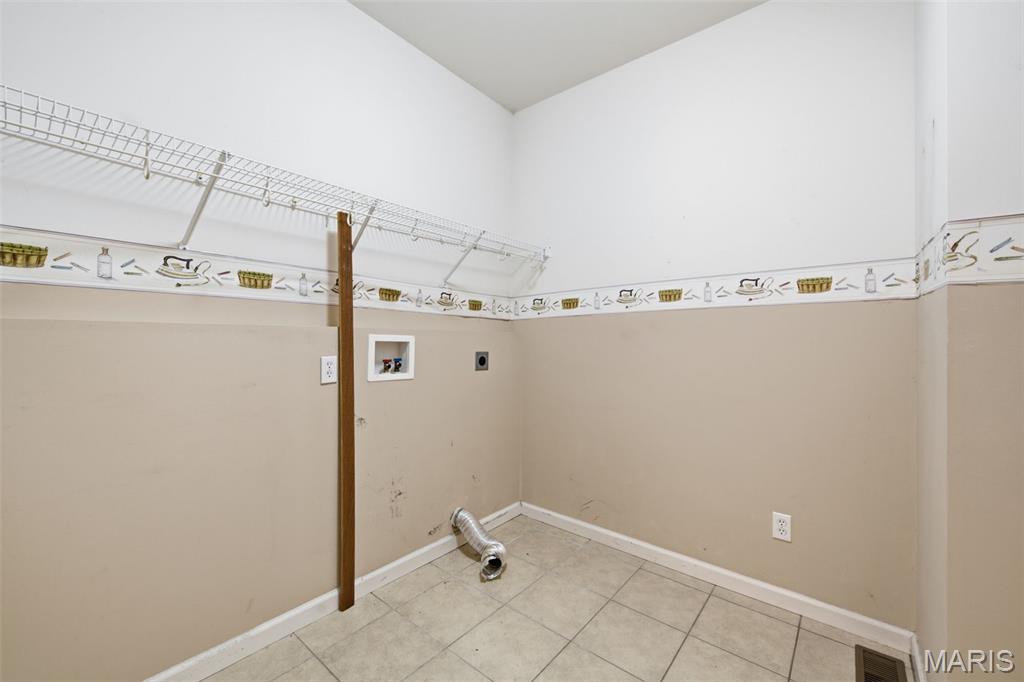 1615 Wainscott Court Property Photo 28