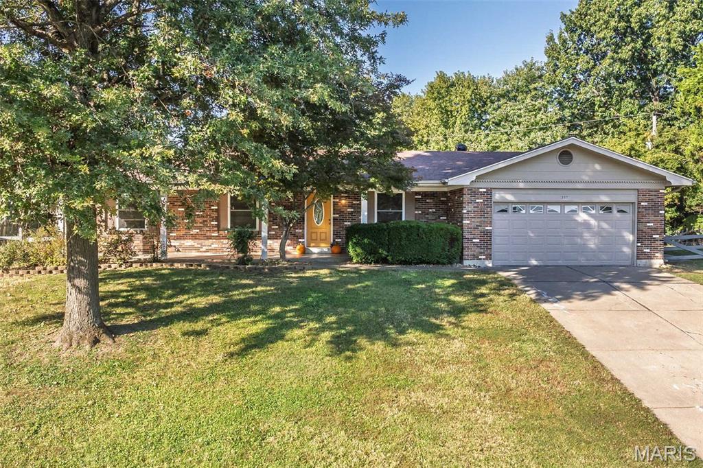 357 Beaver Lake Drive Property Photo 1