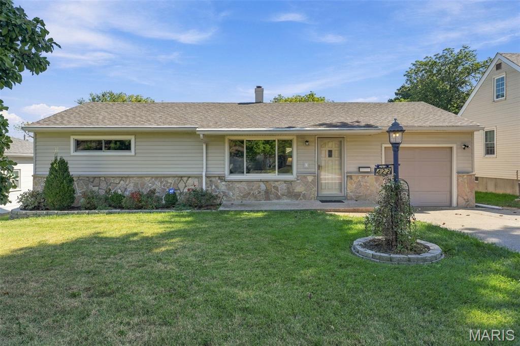 422 Barron Lane Property Photo 1