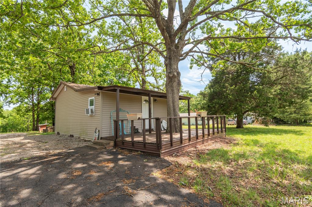 16590 Wayne D Property Photo 3