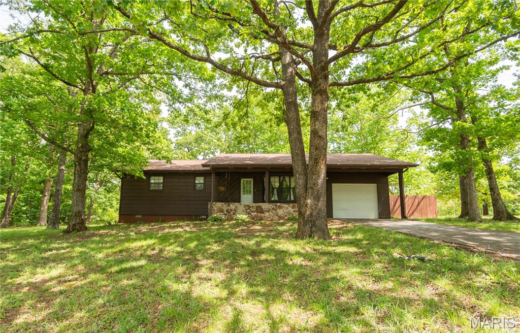 16590 Wayne D Property Photo 8