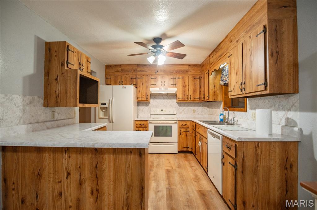 16590 Wayne D Property Photo 15