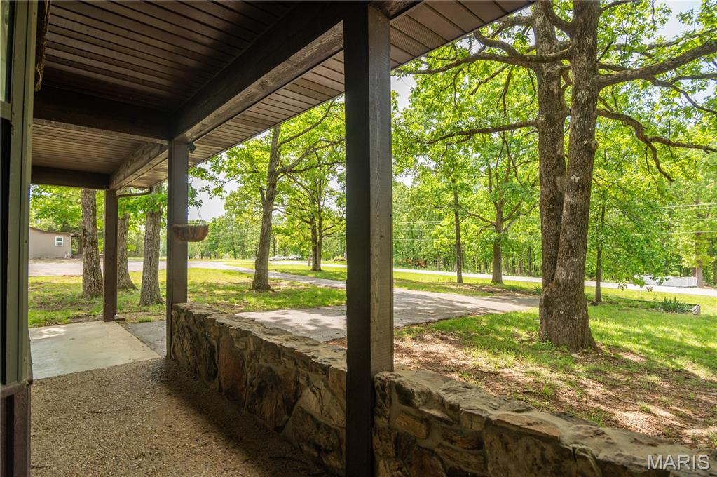 16590 Wayne D Property Photo 31