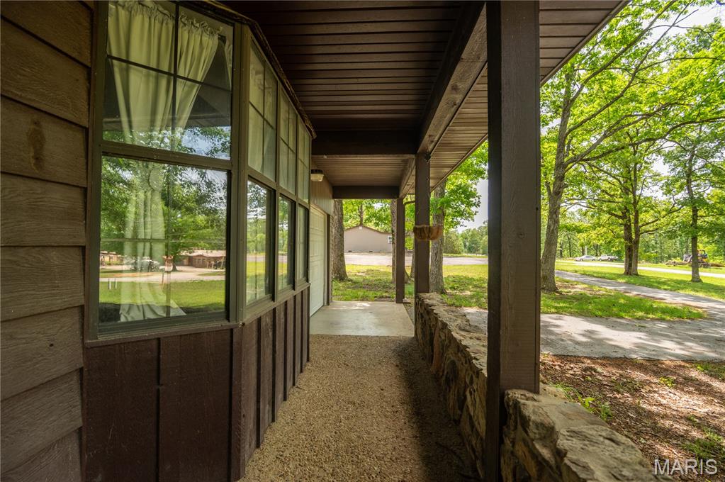 16590 Wayne D Property Photo 32