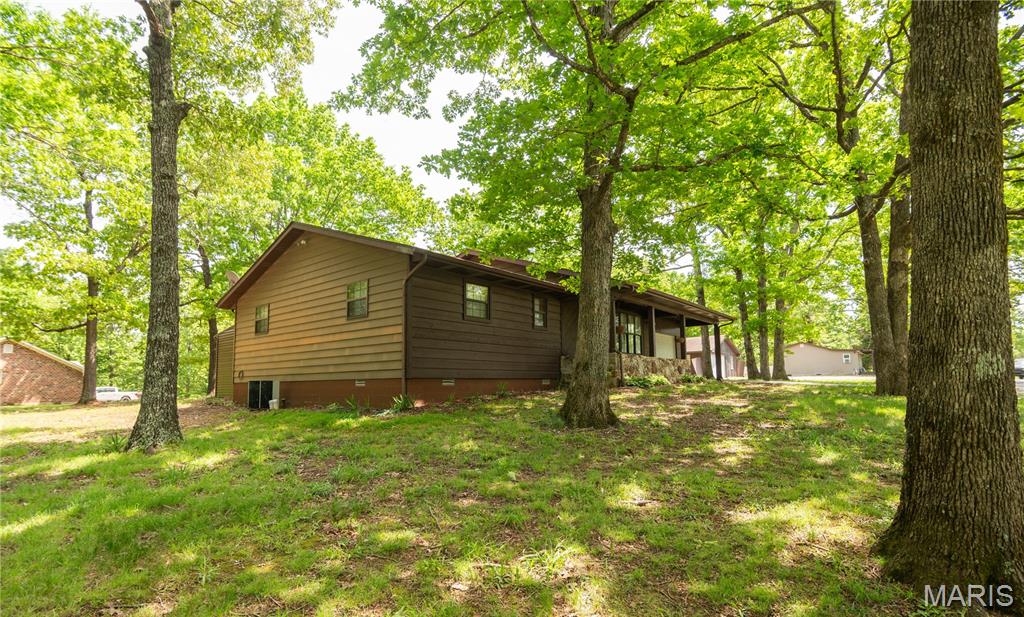 16590 Wayne D Property Photo 37