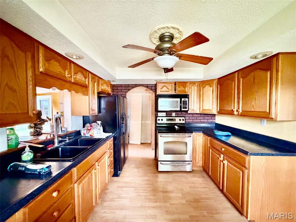 423 Water Street Property Photo 6