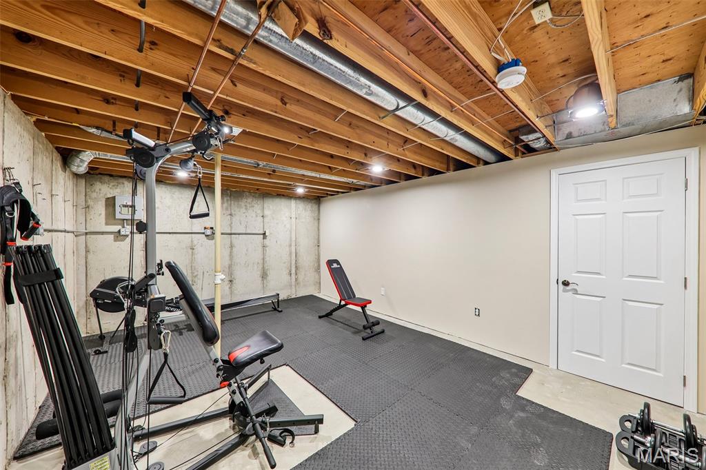 16550 Green Pines Drive Property Photo 25